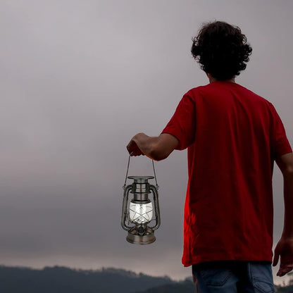 Lampe tempête solaire DEL HomeLife « Nouvelle-Écosse » - Cuivre