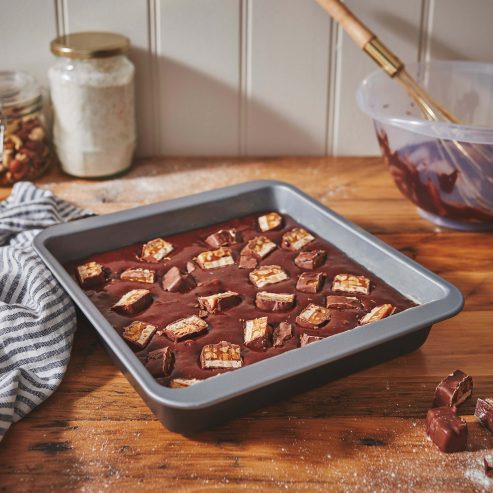 Baker & Salt Non-Stick Brownie Pan