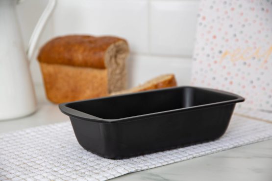 Wham® Essentials 2lb Loaf Tin Black/Black