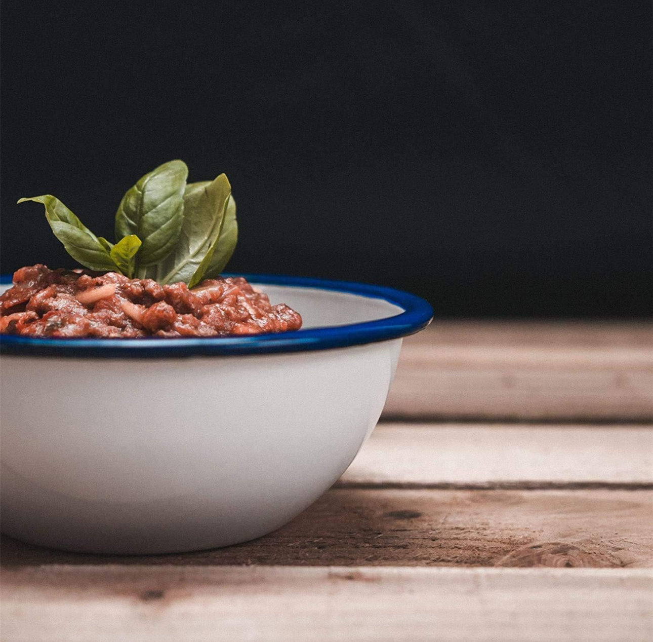 FALCON ENAMEL MIXING BOWL