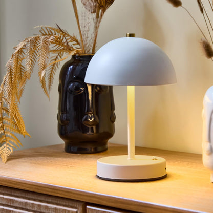 25cm Metal Mushroom Table Lamp - White