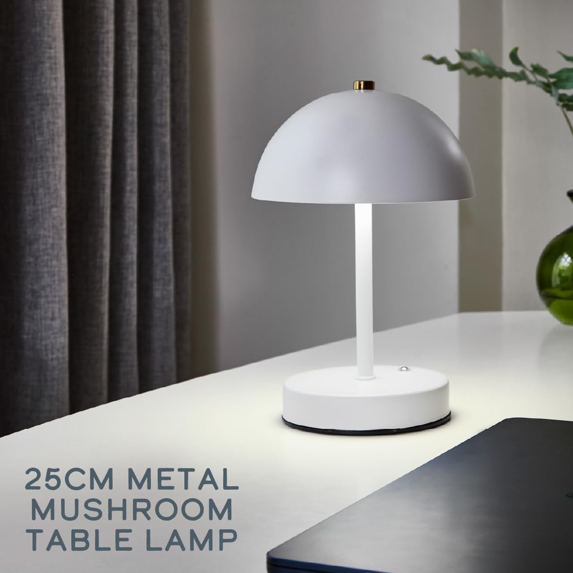 25cm Metal Mushroom Table Lamp - White