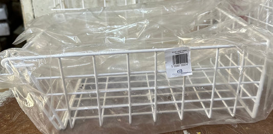 Petites cages à lettres blanches