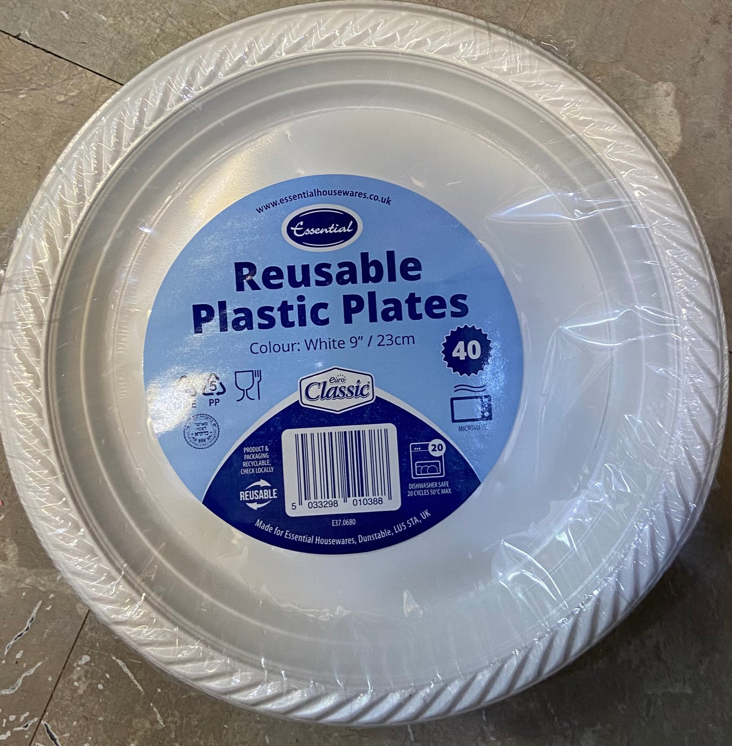 40pk 23cm / 9" White 
Plastic Plate Reusable