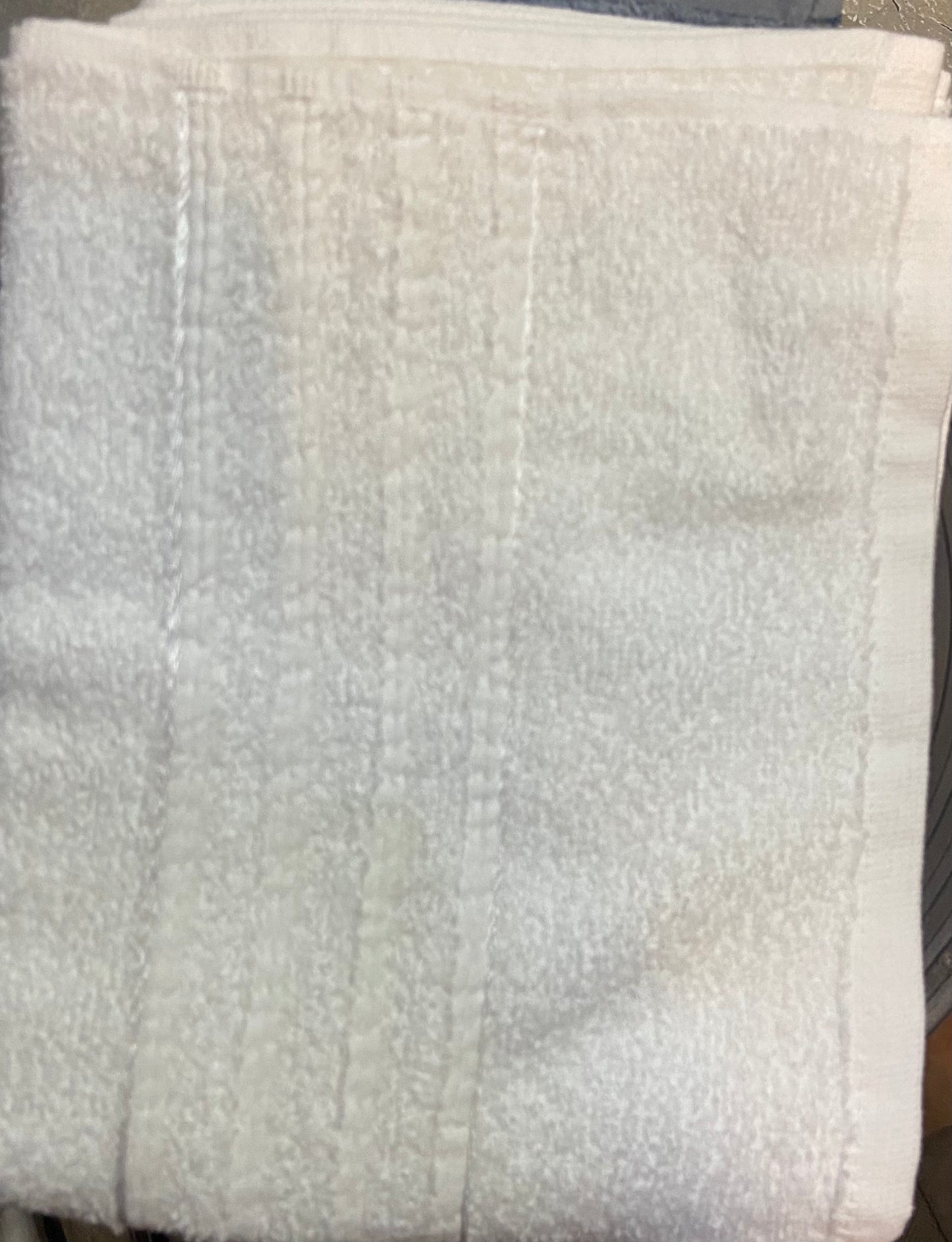 SERVIETTE DE TOILETTE BLANCHE 50x80cm