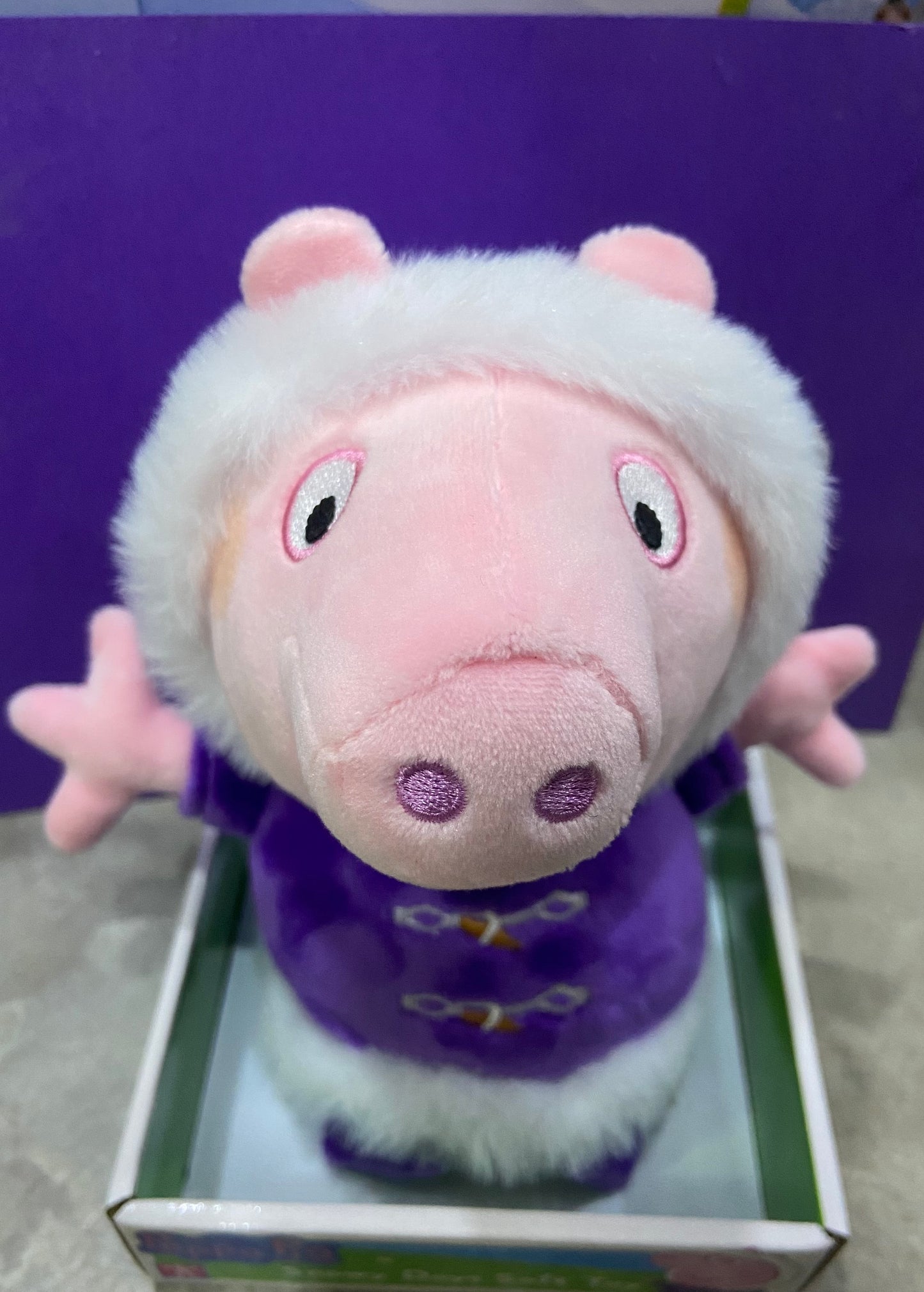 PELUCHE PEPPA PIG JOURS DE NEIGE