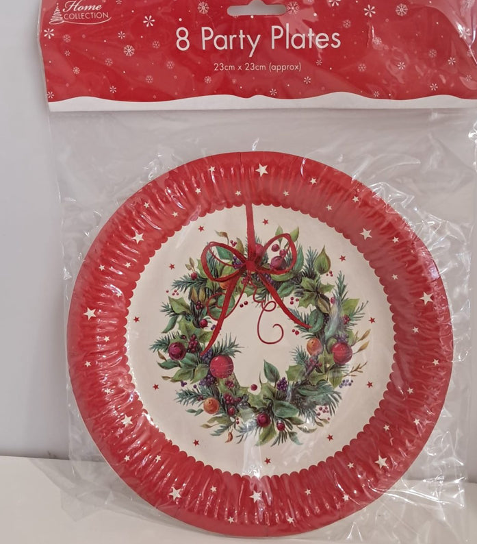 8 ASSIETTES DE FÊTE NOËL