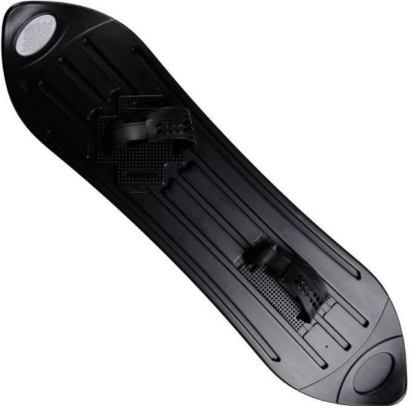 PLASTIC SNOWBOARD