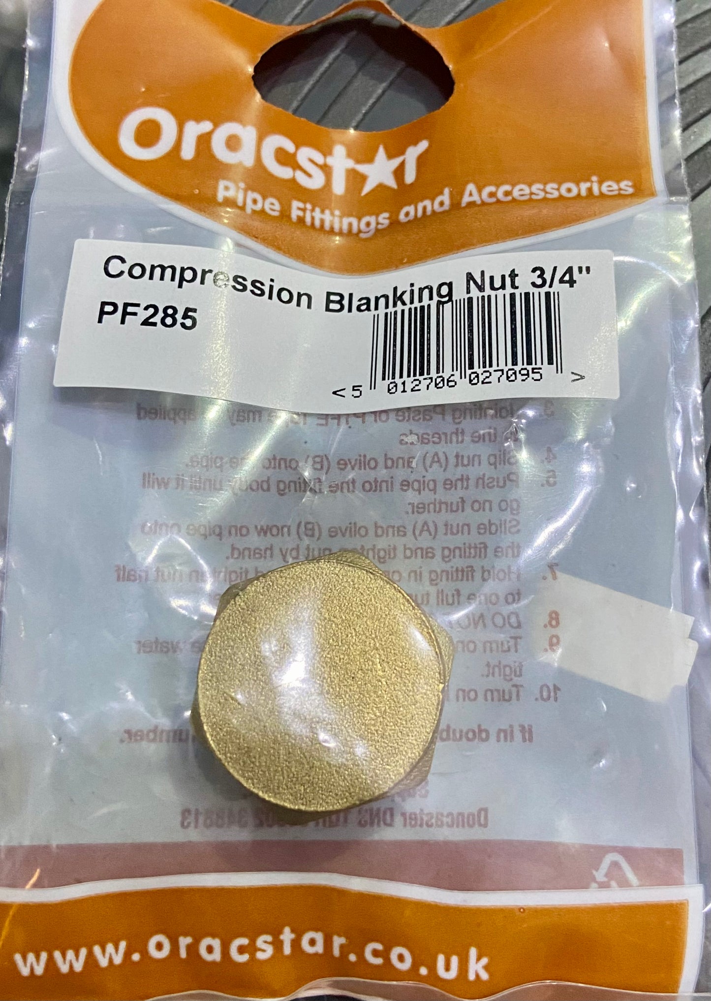 COMPRESSION BLANKING NUT 3/4”