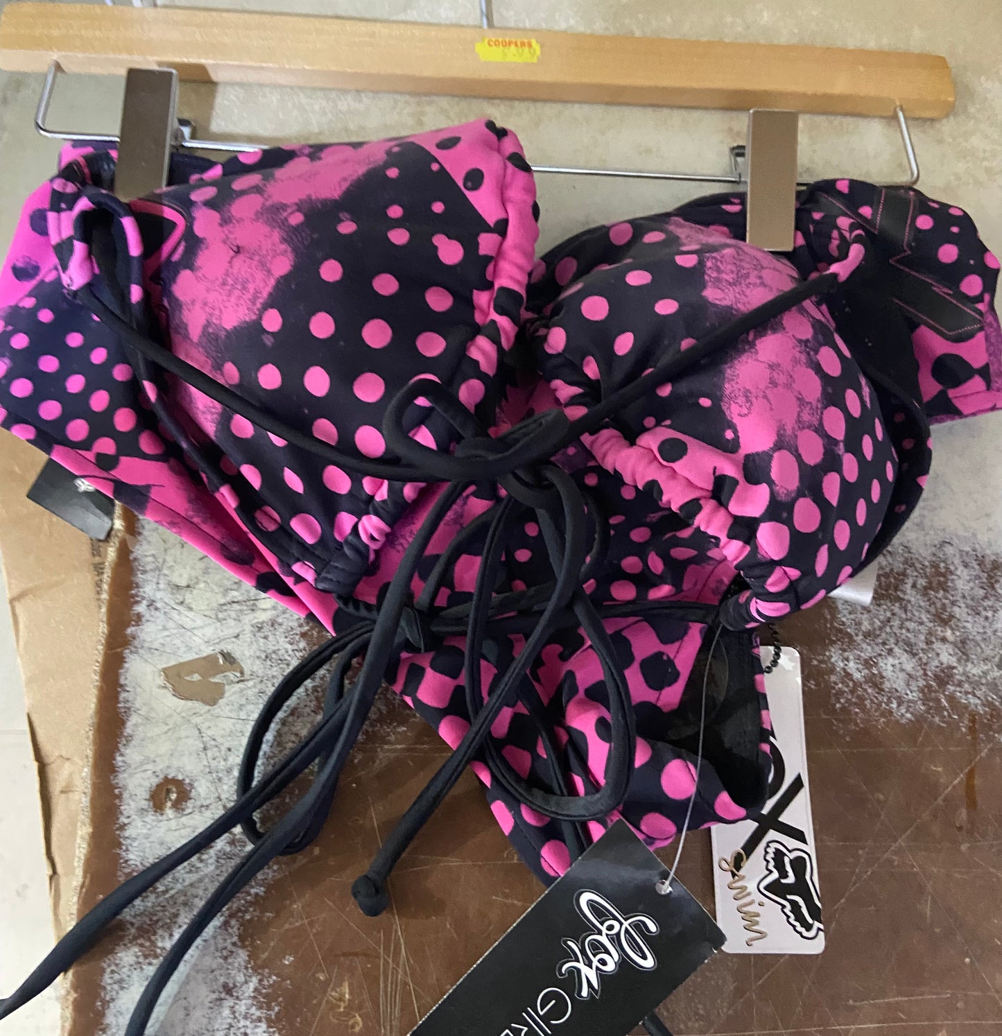 SMASH STRING TRIANGLE TOP BUBBLE GUM XL
