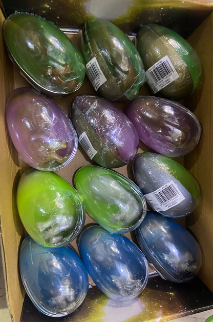 ALIEN EGG WITH BABY