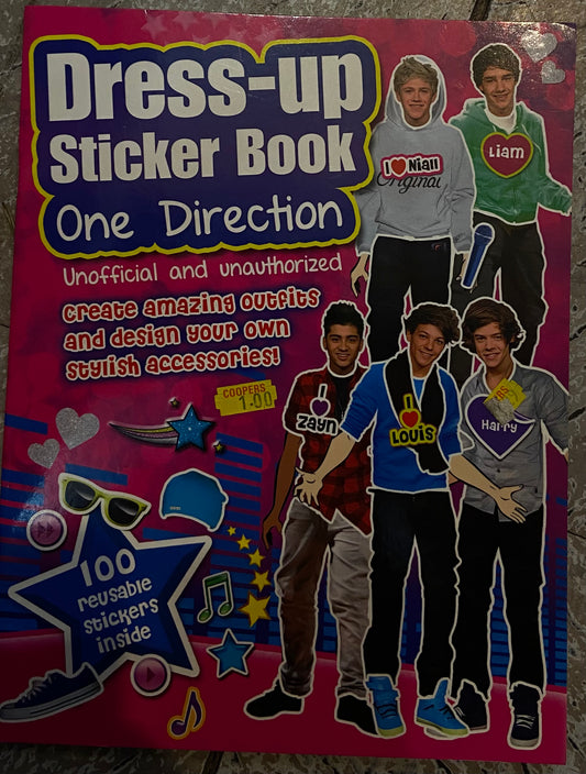 DRESS-UP STICKER BOOK ONE DIRECTION