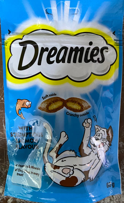 Friandises pour Chat DREAMIES Biscuits au Saumon 60g