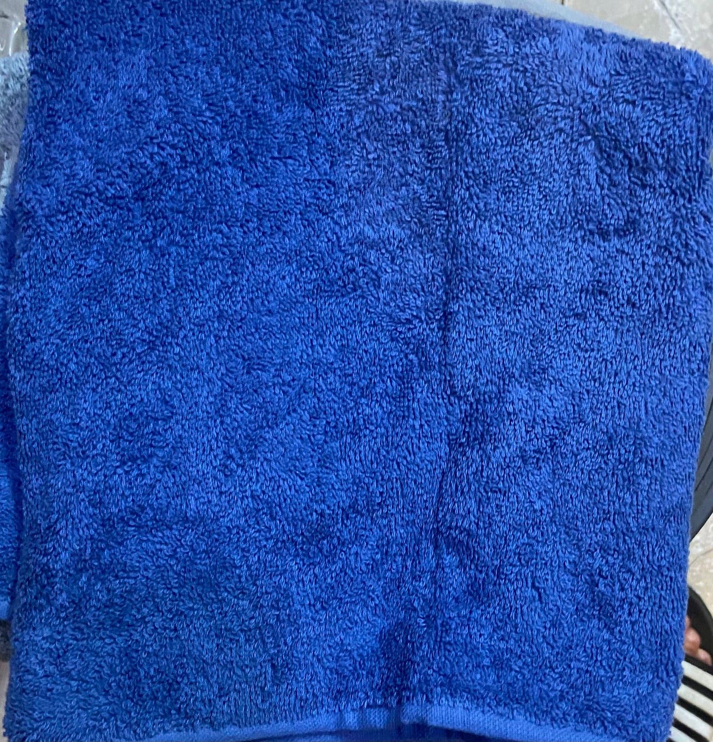 Serviette de toilette BLUECANYON BLEU ROI