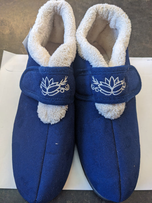 Ladies Easy Access Full Slippers  Navy size 8