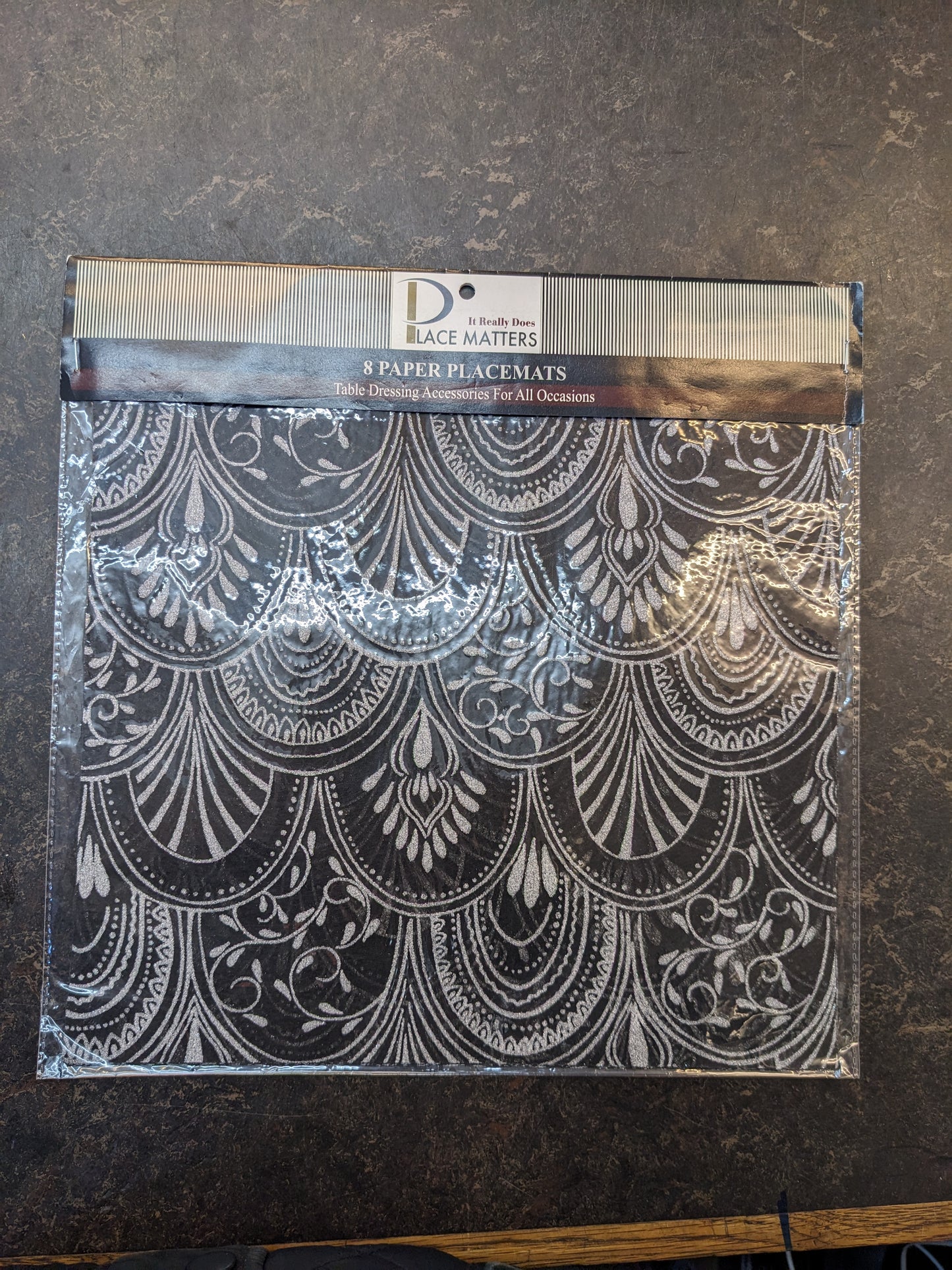 8 Paper Placemats