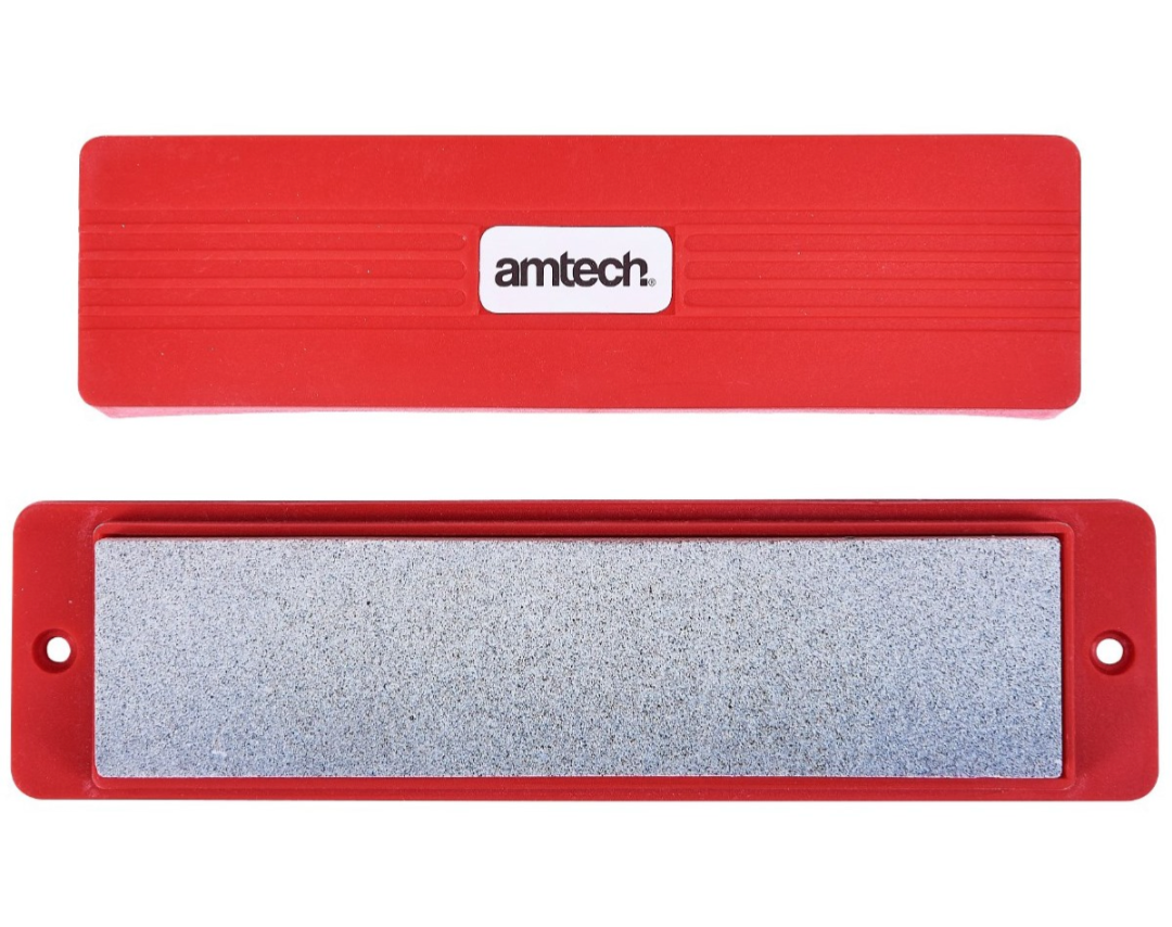 JEU DE PIERRES À AIGUISER ET BOÎTIER AMTECH
