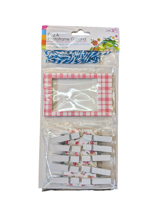 Peg & Photoframe Garland