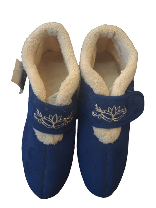 Ladies Size 3 Easy Access Full Slippers  Blue