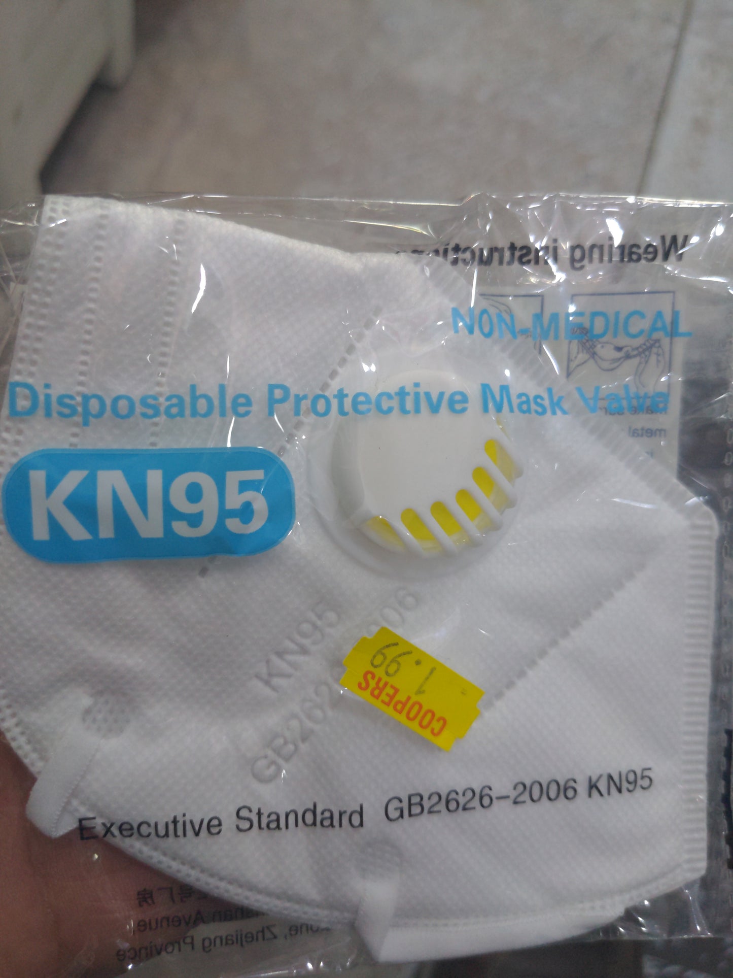 Masque facial jetable KN95 avec filtre