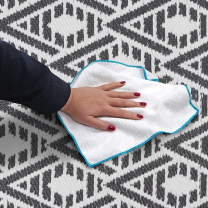 JVL The Gardener Outdoor Rug Geometric Pattern 120x170cm