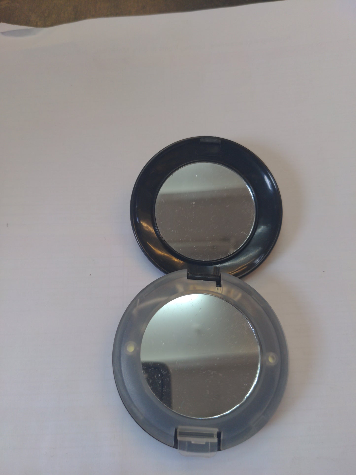 Miroir de poche