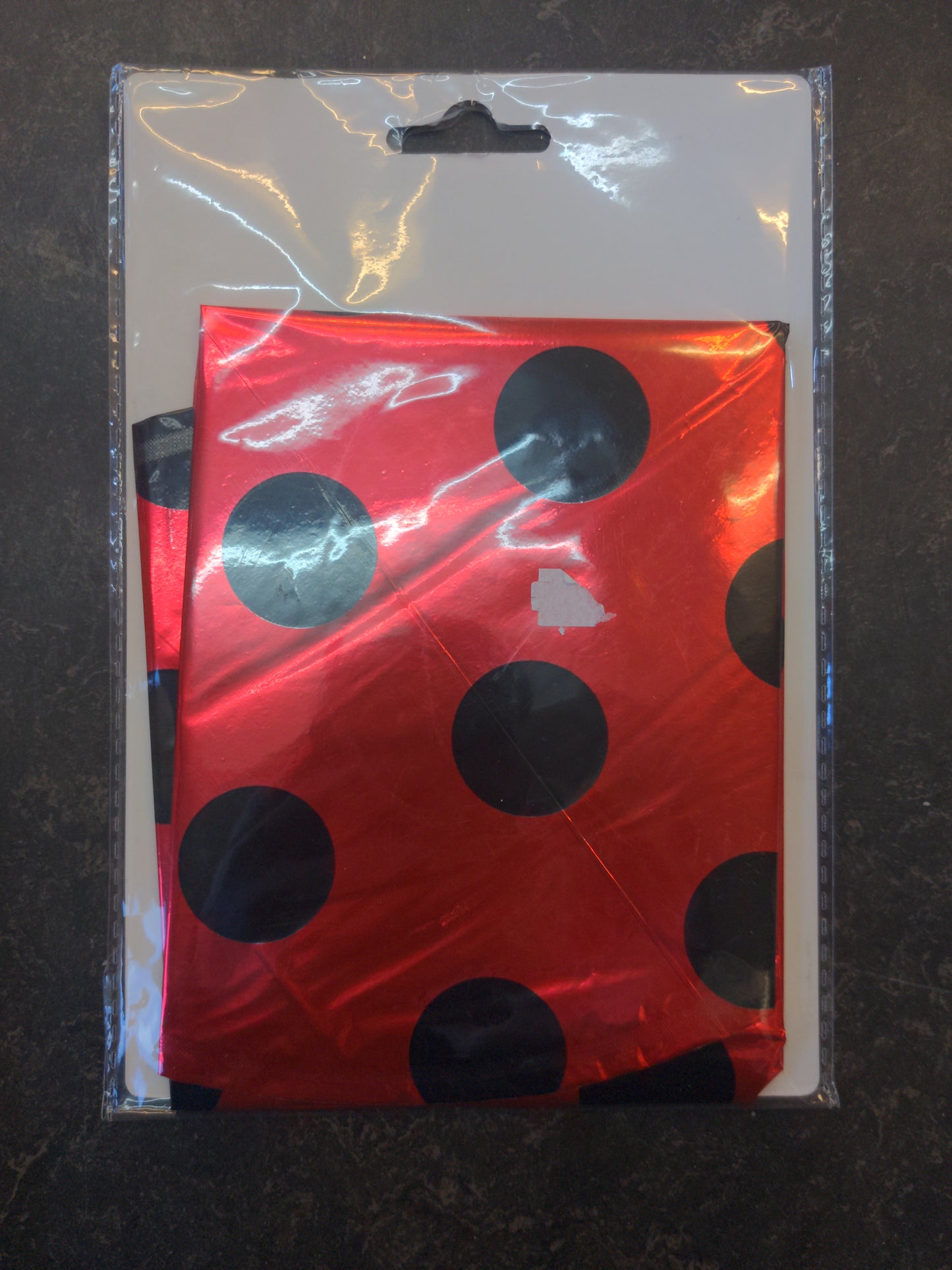 Ballon Hélium Cœur à Pois 4,99 £ l'unité