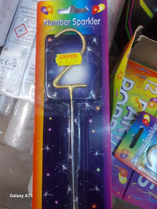 Cierge magique chiffre 2 doré