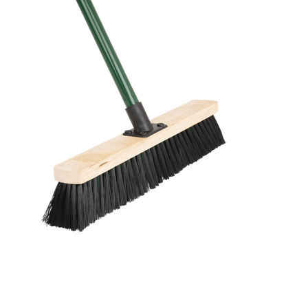 Betterware 18” broom head & 137cm handle FSC 100%