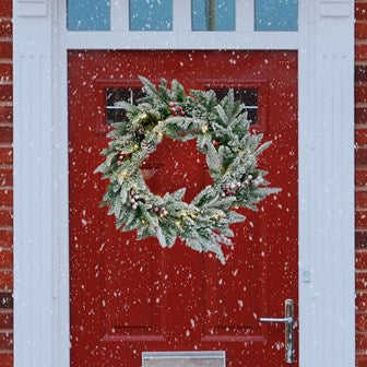 The Christmas Workshop Premium 60cm Pre-Lit Christmas Wreath / Indoor or Outdoor Use / 35 Warm White LED Lights