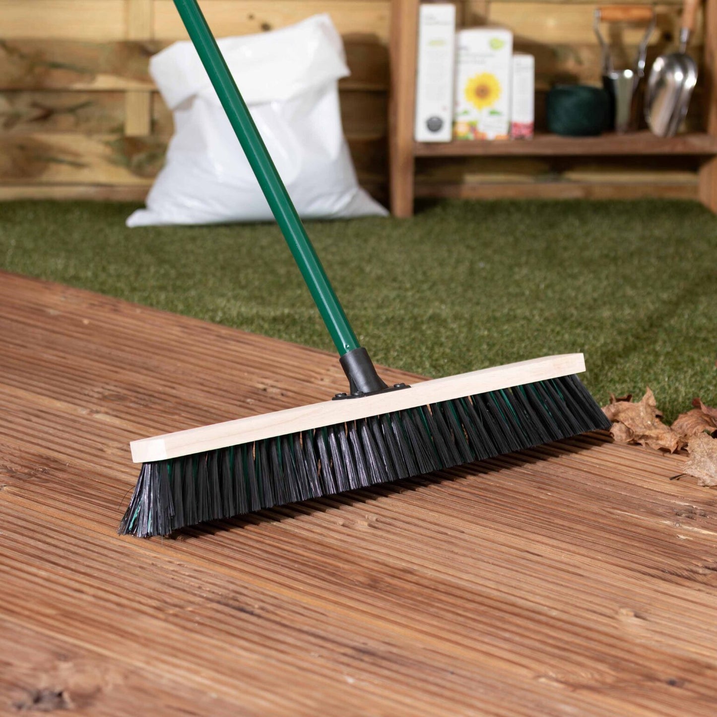 Betterware 24” broom head&137cm handle FSC 100%