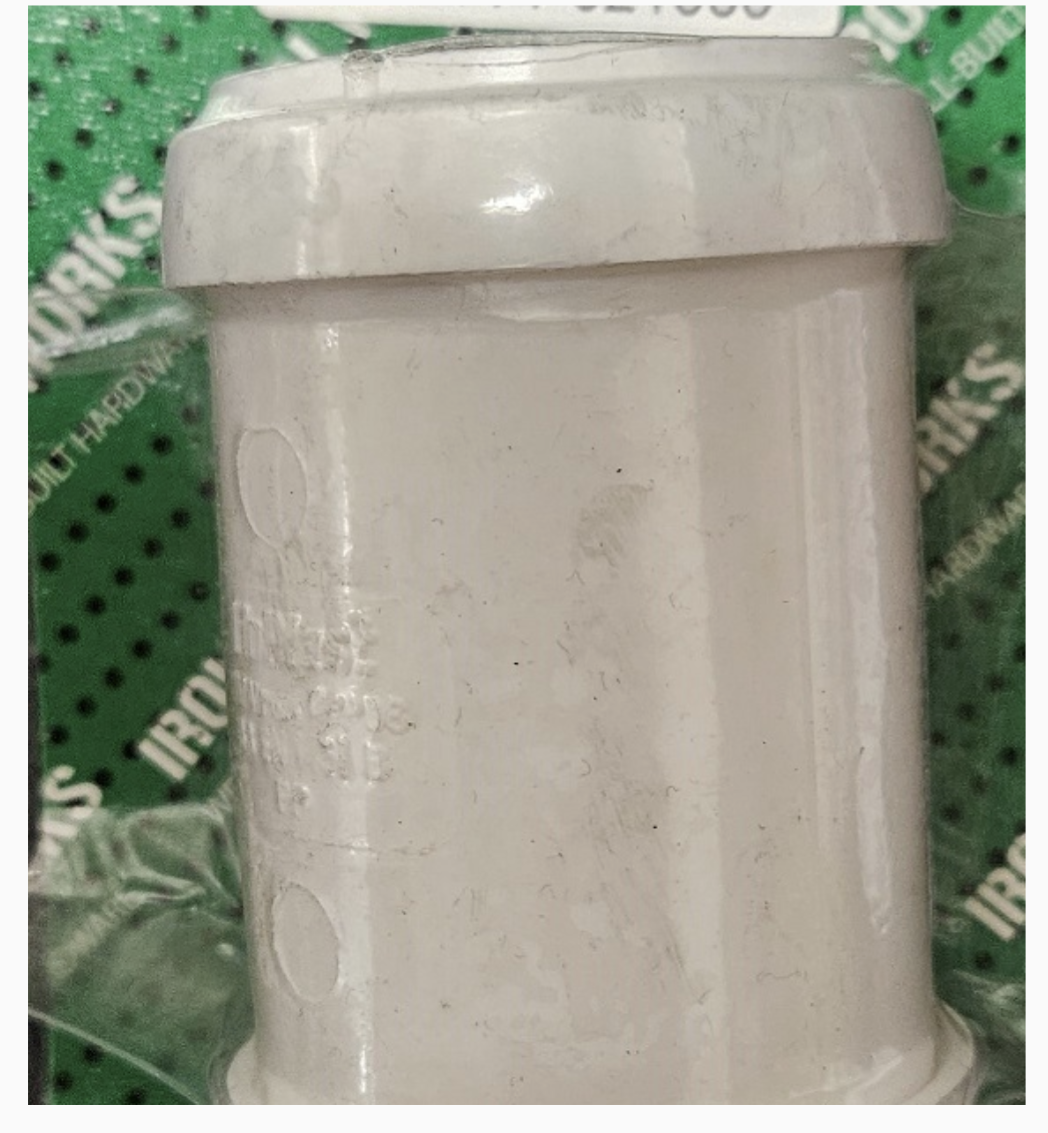 4726 - FP821385 - 1 1/2 40MM WHITE PUSHFIT STRAIGHT COUPLING (P4546)